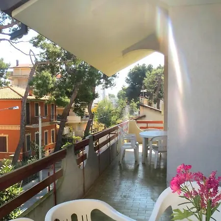 Fiorella Bed & Breakfast *